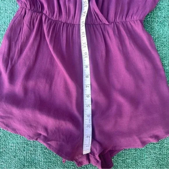 Burgundy Long Sleeve V-neck Romper with Crochet Details Size S - Picture 6 of 12